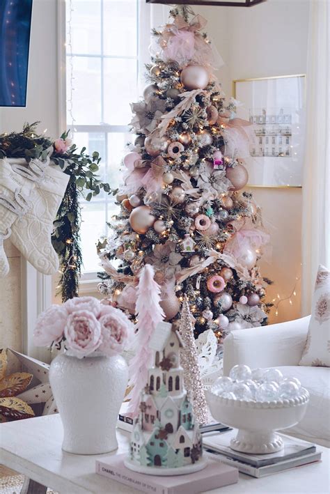 How To Decorate A Gorgeous Pink Christmas Tree The Pink Dream Pink