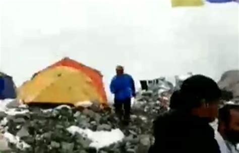nepal earthquake everest avalanche caught on camera india today