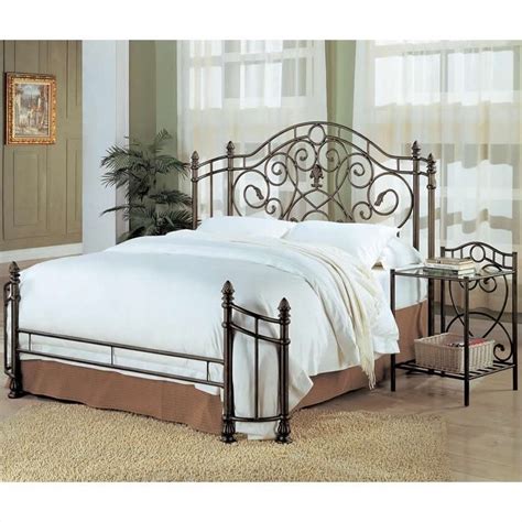 The headboard and footboard adjustable bed frame by hollywood features simple and easy assembly for convenient use. Beckley Queen Metal Headboard & Footboard in Antique Green ...