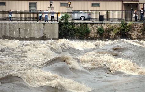 Live Feed Of Kankakee River Flooding Here Daily