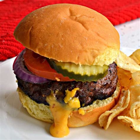Juicy Beef Burger Recipe Barley Beef Burgers Recipe Taste Of Home