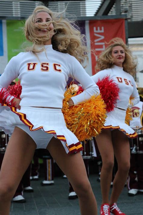 Hot Sexy Usc Trojans Song Girls Cheerleaders X Glossy Photo Ncaa In Sports Mem Cards