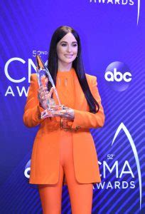 Cma Awards Garth Brooks Kacey Musgraves Willie Nelson And More