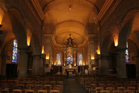 St etienne has been doing unexpectedly badly this season. Fichier:Rennes - Église Saint-Étienne intérieur.JPG ...