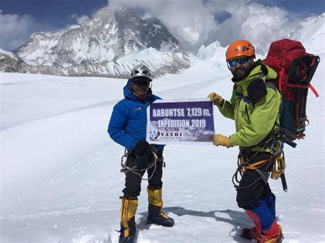 Baruntse is a mountain in the khumbu region of eastern nepal, crowned by four peaks and bounded on the south by the hunku glacier, on the east by the barun glacier. Baruntse Peak Attempt Aborted - Highlights Tourism