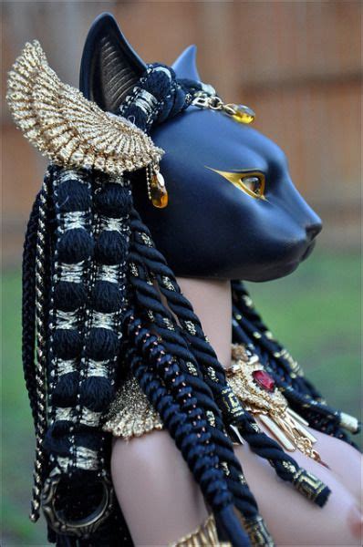 Egyptian Mythology Egyptian Goddess Bastet Goddess Egyptian Costume Arte Tribal Sekhmet