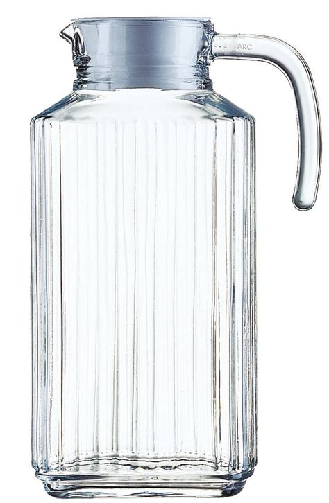 My water pitcher is leaking when i'm pouring into glass. Best Water Pitchers to Store In Your Fridge - Epicurious