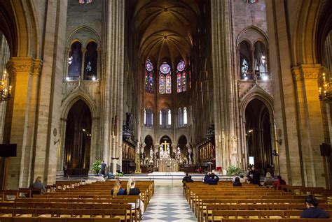 Skip the Line at the Notre Dame Cathedral - 2021 Travel Recommendations 