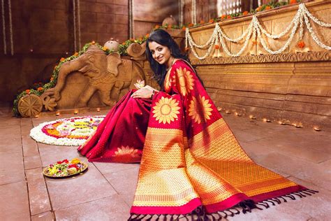 9 Most Beautiful And Elegant Sarees For An Indian Wedding