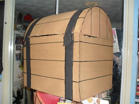 Cardboard Props: How to Make a Pirate Treasure Chest : 10 Steps (with ...