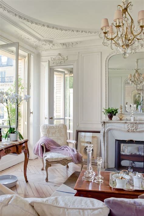 Stylish Ideas For Decorating French Interior Design