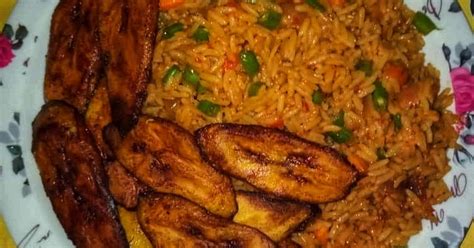 Jollof Rice And Fried Plantain ️ Recipe By Andrea💛delish Cuisine