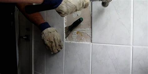 How To Remove Bathroom Tiles And Not Make A Big Mess