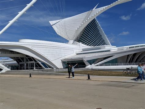 A Visit To The Milwaukee Art Museum Architecture Structural