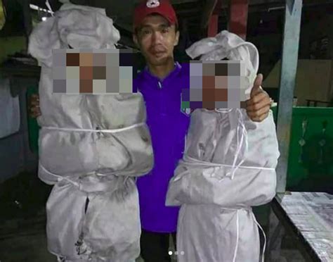 Dilengkapi artikel keislaman, konsultasi agama, kristologi, counter liberalisme, intelligent leaks, ruang khusus muslimah dan remaja Niat ngeprank, pocong gadungan ditangkap warga disuruh tidur di kuburan - Batok