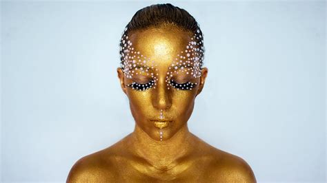 Gold And Pearl Makeup Bodypaint Tutorial Youtube