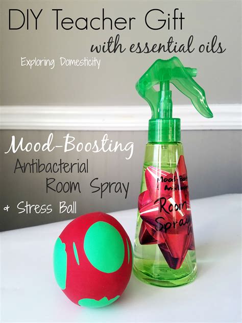 DIY Teacher Gift with Essential Oils: Room Spray and Stress Ball ⋆ 