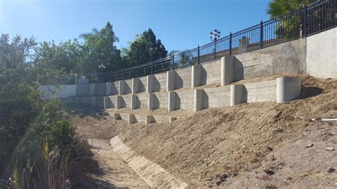 Huge Retaining Wall We Did In Diamond Bar Ca 26 Caissons Rconstruction