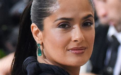 Salma hayek net worth are calculated by comparing salma hayek's influence on google, wikipedia, youtube, twitter, instagram and. Salma Hayek Net Worth, Age, Husband, Height, Family, Images(photos), Wiki