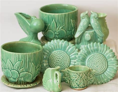 Light green McCoy pottery. | Vintage mccoy pottery, Mccoy pottery
