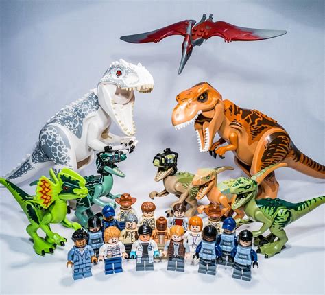 All The Lego Jurassic World Minifigures And Dinosaures In One Picture Lego