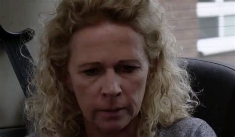 Eastenders Fans Stunned After Lisa Fowler Kidnaps Louise Mitchell And