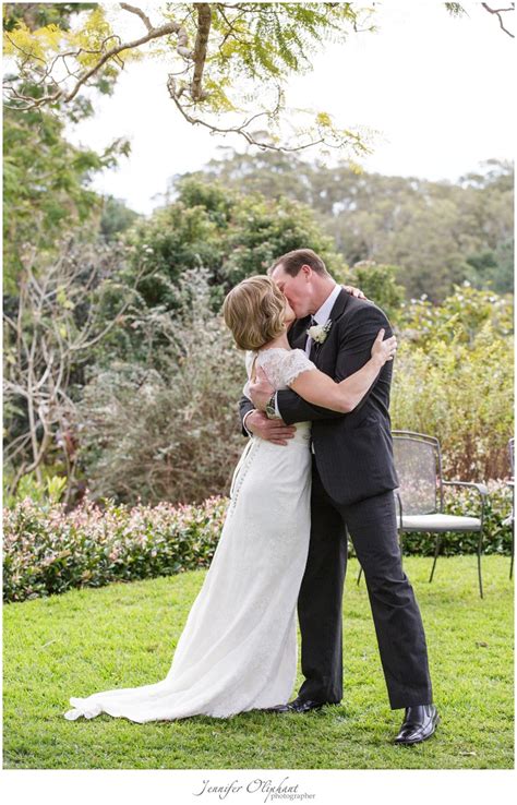 first kiss as husband and wife jennifer oliphant photographer and suzanne riley marriage