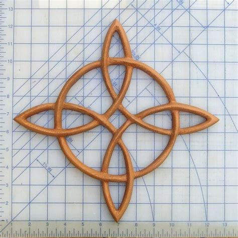 Compass Rose Celtic Knot Of Journey And Return Sailors Knot Etsy