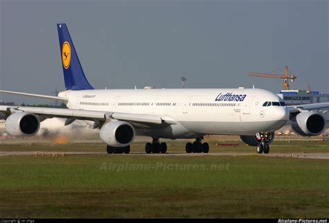 D Aihb Lufthansa Airbus A340 600 At Frankfurt Photo Id 93220