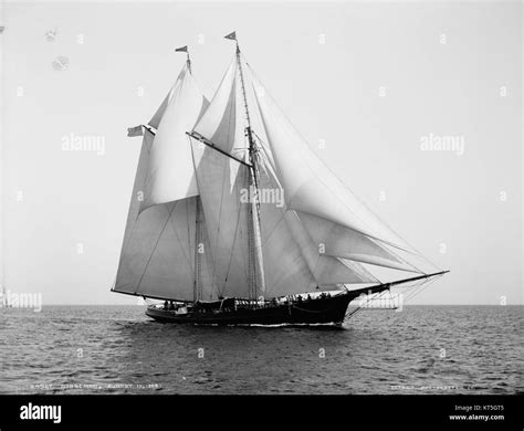 Historic Schooner Black And White Stock Photos And Images Alamy