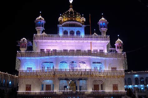 Les Panj Takhts les cinq trônes impériaux du Sikhisme MAGIK INDIA