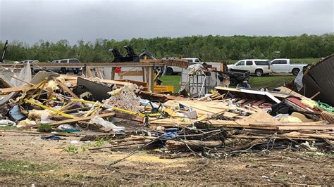 Tornado Updates Evaluation Of Damage In Minn Continues 5
