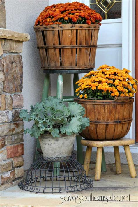 30 Best Front Door Flower Pots To Liven Up Your Home With