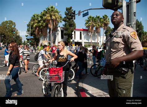 Law enforcement officer los angeles hi-res stock photography and images