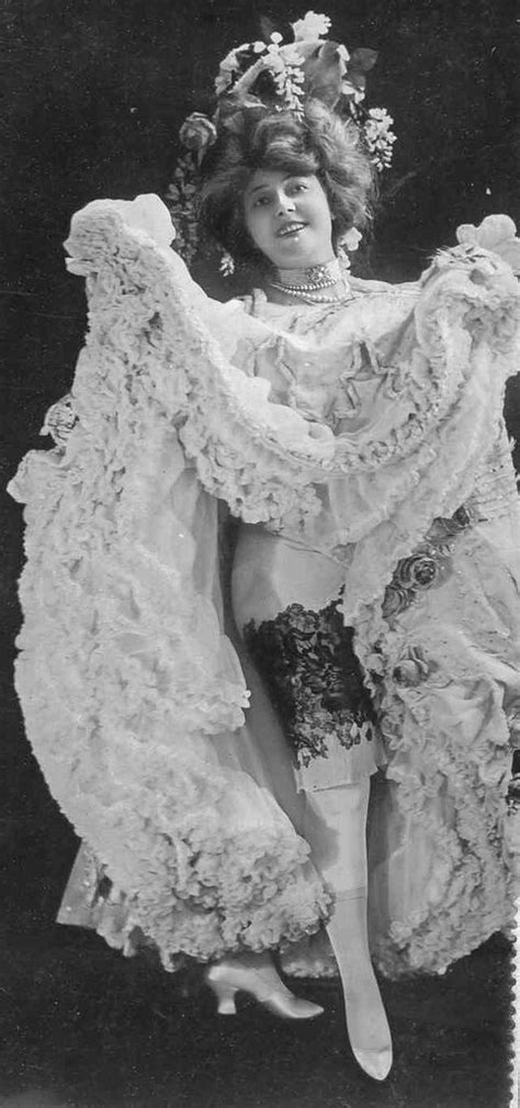 Anna Held 2 Ziegfeld Girls Ziegfeld Follies Vintage Burlesque