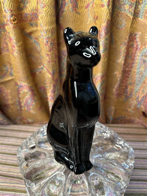 Silvestri Glass Cat Statue