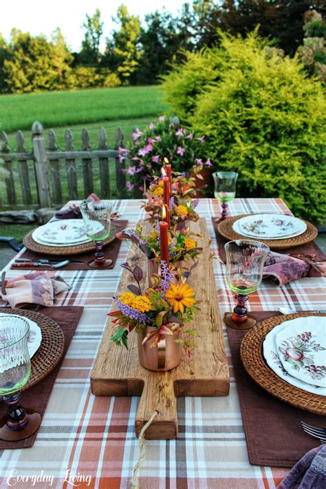 8 Favorite Autumn Tablescapes Outdoor Table Settings Harvest Table