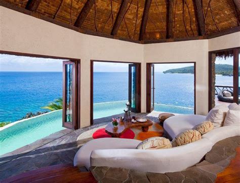 Malcolm Forbes Purchased This Fijian Island Back In 1972