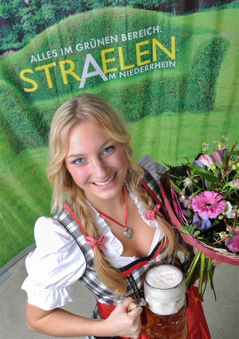 Casting Oktoberfest Madl Straelen In Unserem Studio Auf Schloss Haag