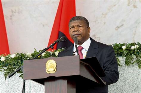 Presidente Angolano Exonera Ministro Que Faltou à Tomada De Posse Ytrjtj