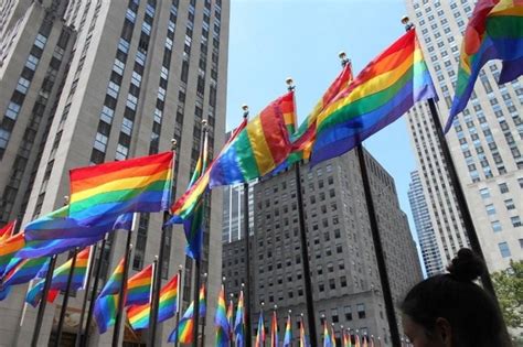 The United Nations Un Has Joined Lgbt Pride Month The Rockefeller Center In New York Filled