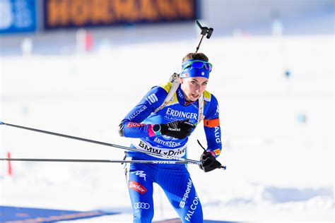 She competes in the biathlon world cup, vittozzi has won a bronze medal at the biathlon world championships 2015 in kontiolahti. Face to face with Lisa Vittozzi: young, talented and bound ...
