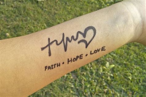 The 20 Best Faith Tattoos For You Inked World Tattoo Magic