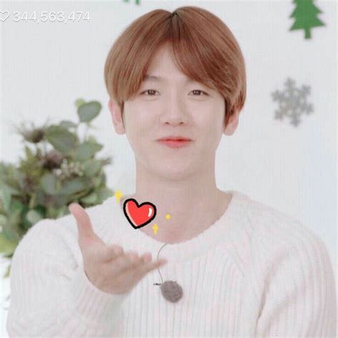 Here you fint both the broadcast episodes as the next episodes. #EXO #BAEKHYUN VLIVE💖 | Exo, Suami