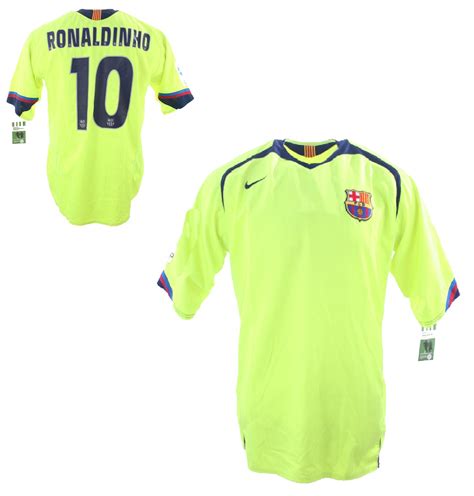 Instagram oficial de ronaldinho gaúcho. Nike FC Barcelona Trikot 10 Ronaldinho 2004/05 Gelb ...