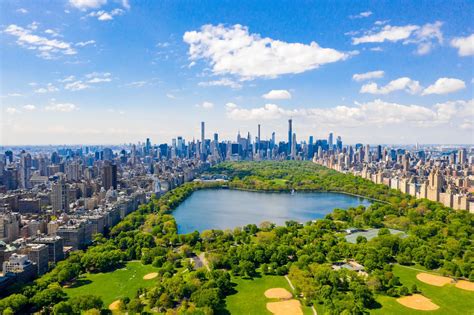 What part of New York is Central Park in? 2