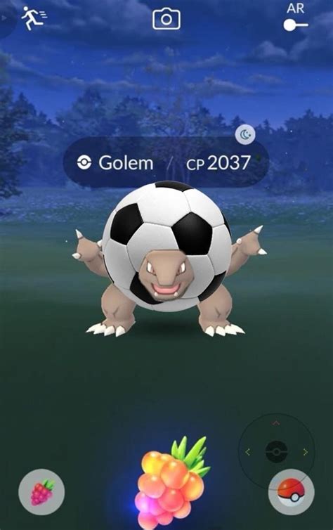 Golem's new shiny is awesome : PokemonGoSpoofing