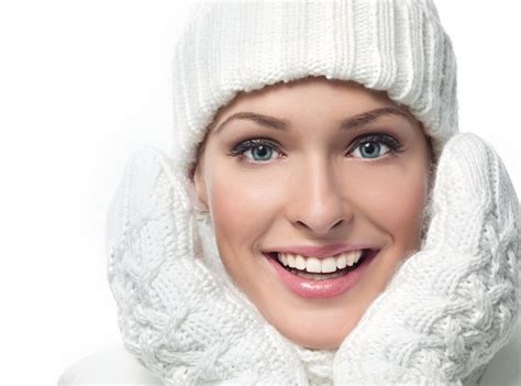 6 Tips For Wonderful Winter Skin Cleo