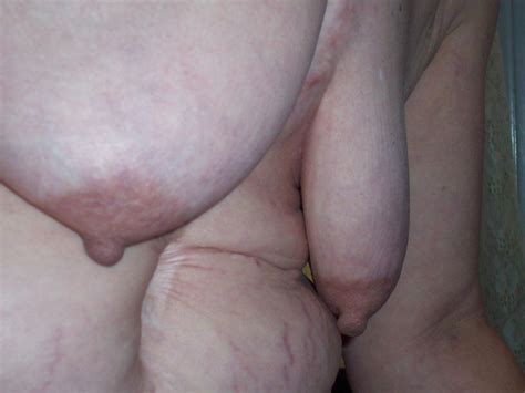 Granny Wrinkled Saggy Tits 28 Pics