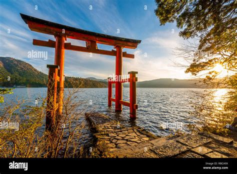 Hakone Kanagawa Prefecture Honshu Japan Red Torii Gate At Lake Ashi